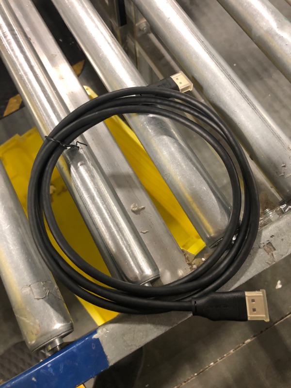 Photo 1 of Display Port Cable