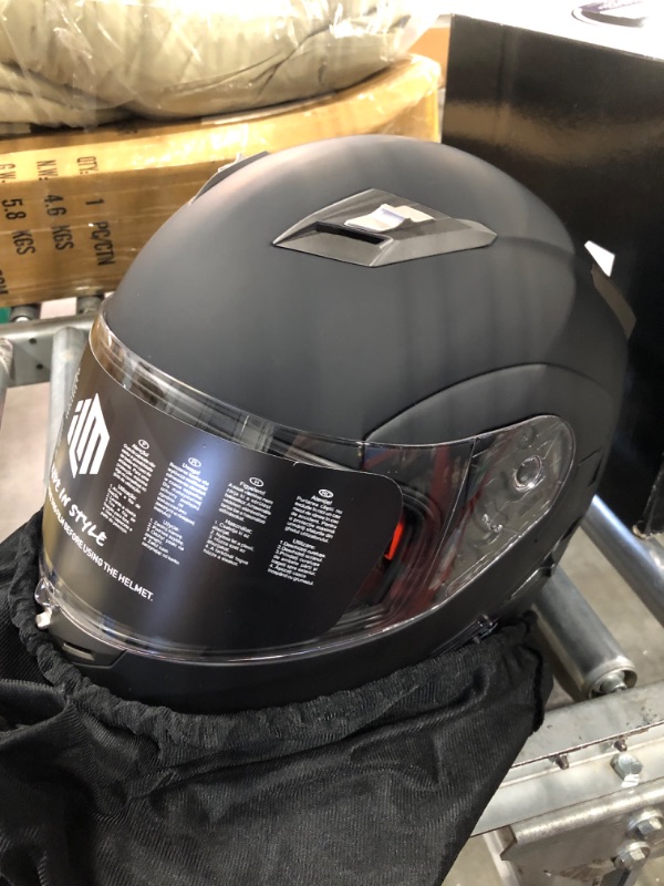 Photo 1 of ILM Bluetooth Motorcycle Helmet Modular Flip up Full Face Dual Visor Mp3 Intercom FM Radio DOT Approved Model 902BT(Matte Black, Large) Large Matte Black