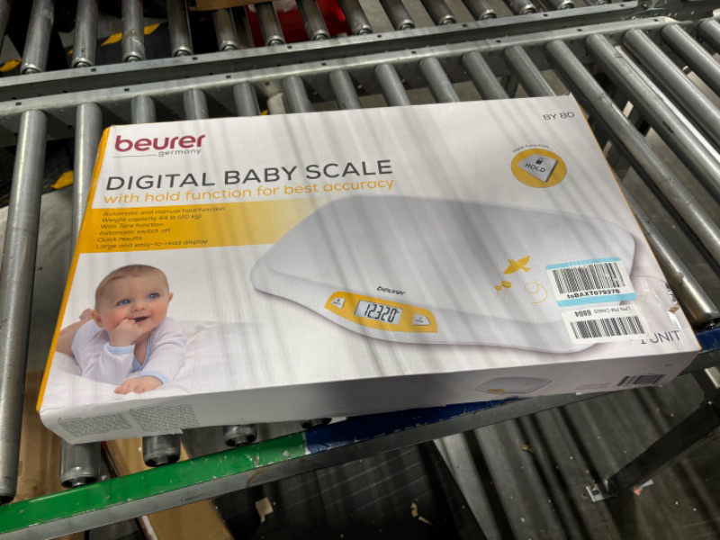 Photo 2 of Beurer BY80 Digital Baby Scale, Infant Scale for Weighing in Pounds, Ounces, or Kilograms up to 44 lbs, Newborn Scale with Hold Function, Pet Scale for Cats and Dogs