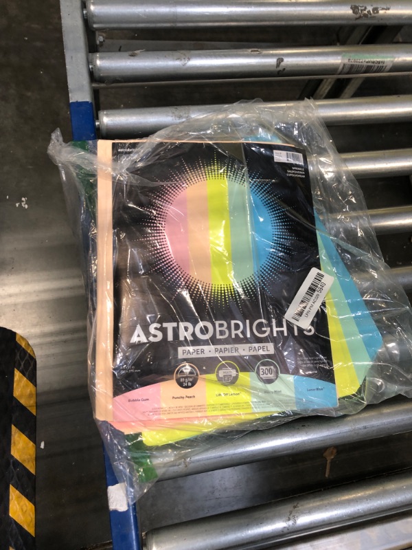 Photo 1 of Astrobrights Color Paper, 8.5" x 11", 24 lb/89 gsm, Sprinkle Assortment, 300 Sheets (94000)
