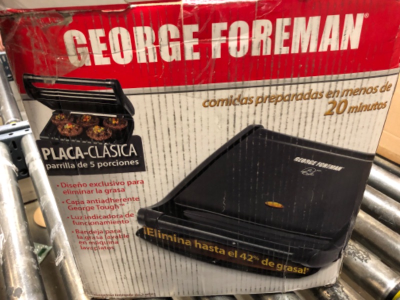 Photo 2 of George Foreman - Classic Electric Grill80 Sq. Inch. Cooking Surface - Black