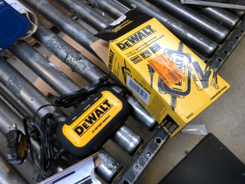 Photo 2 of DEWALT DXAEC2 DXAEC2 Professional 2-Amp Automotive Battery Charger and Maintainer