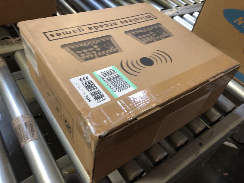 Photo 1 of FVBADE[20000 Games in 1 Pandora Box Arcade Game Console Bluetooth Function Compatible PC & Projector & TV,3D Games 4 Players Category Favorite List Save/Search/Hide/Pause/Delete Games Blutooth 2