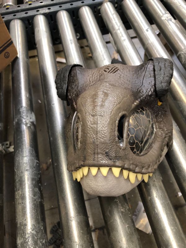 Photo 2 of ?Jurassic World Dominion Dinosaur Mask Tyrannosaurus Rex Chomp N Roar with Motion and Sounds, T Rex Costume for Kids Role-Play ???? Frustration Free Packaging