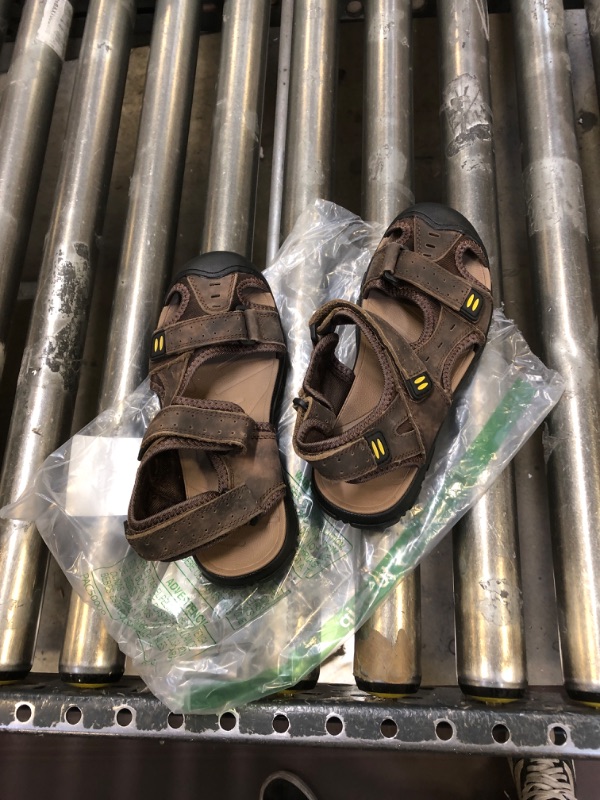 Photo 1 of 7.5W/6M BROWN STRAP ON SANDLES 