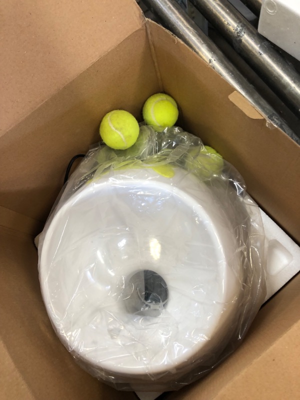 Photo 2 of AFP Automatic Ball Launcher for Dogs,Dog Ball Launcher Automatic,Tennis Ball Machine,Includes 3pcs Tennis Balls for Dogs