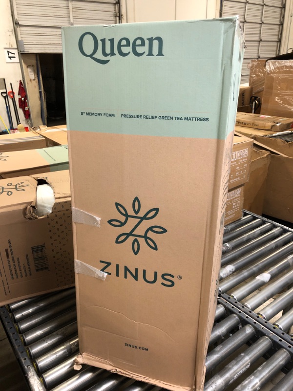 Photo 3 of Zinus 8 Inch Green Tea Memory Foam Mattress / CertiPUR-US Certified / Bed-in-a-Box / Pressure Relieving, Queen, White Queen 8 Inch Mattress