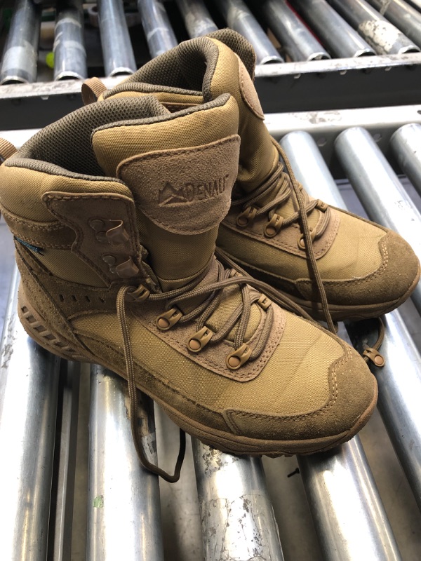 Photo 1 of DENALI BOOTS KHAKI SIZE 7