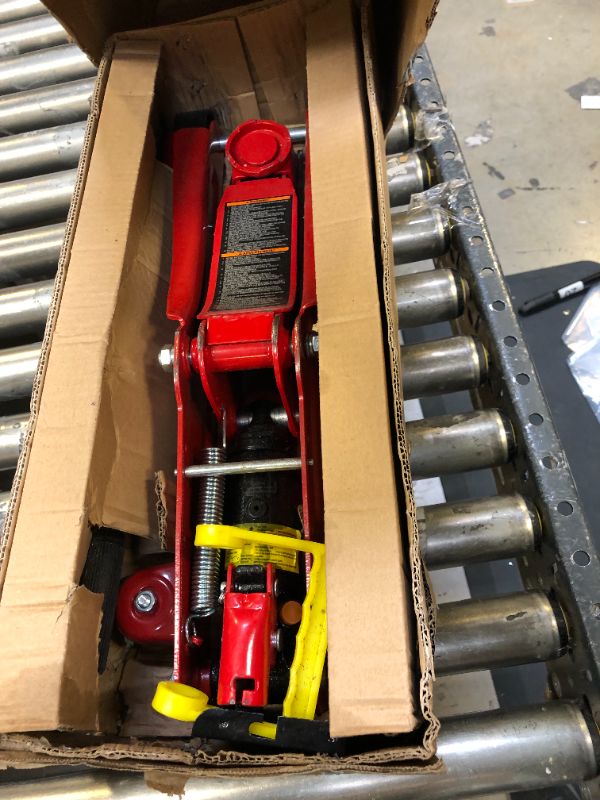 Photo 3 of BIG RED TAM825051 Torin Hydraulic Low Profile Trolley Service/Floor Jack with Single Piston Quick Lift Pump, 2.5 Ton (5,000 lb) Capacity, Red