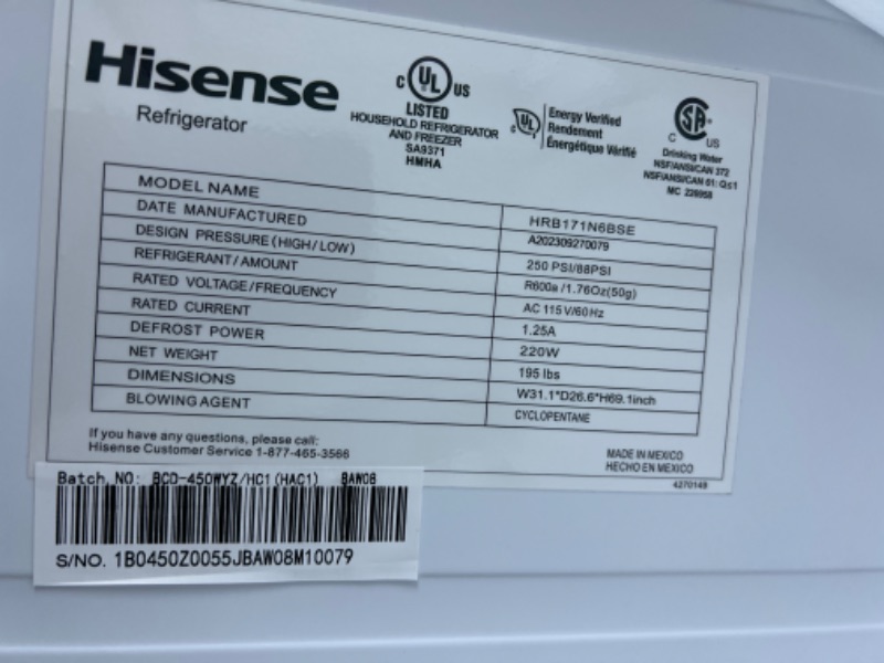 Photo 7 of Hisense 17.1-cu ft Counter-depth Bottom-Freezer Refrigerator (Stainless Steel) ENERGY STAR
