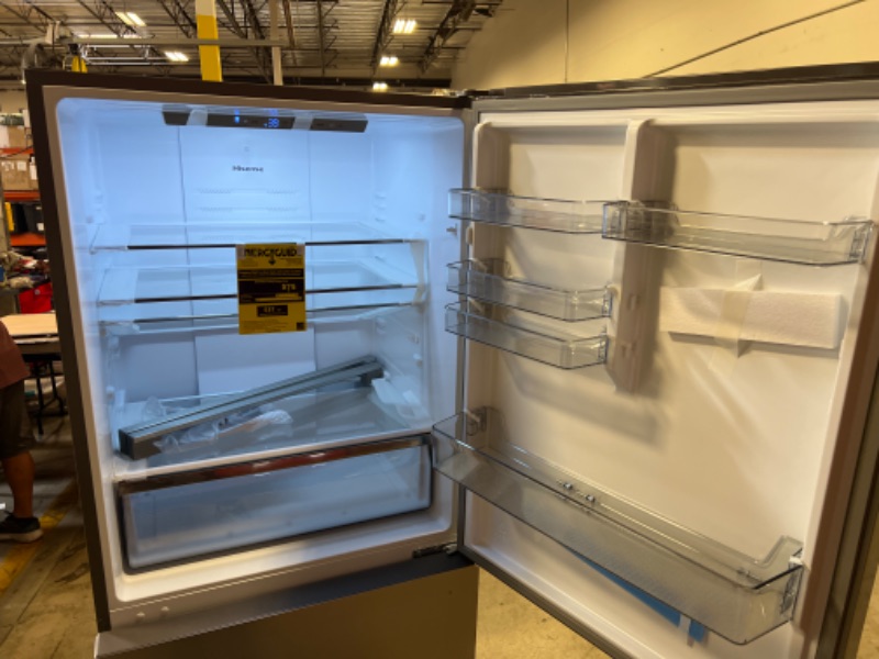 Photo 3 of Hisense 17.1-cu ft Counter-depth Bottom-Freezer Refrigerator (Stainless Steel) ENERGY STAR
