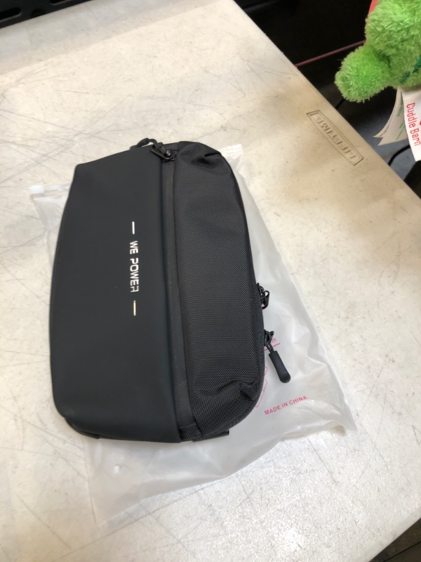 Photo 1 of BLACK FANNY PACK 
