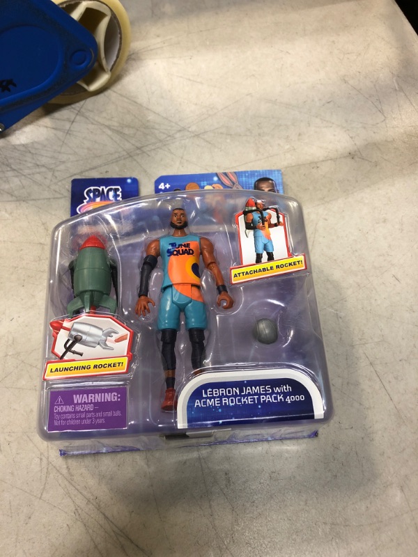 Photo 2 of Moose Toys Space Jam: A New Legacy - Baller Action Figure - 5" Lebron James with Acme Rocket Pack 4000