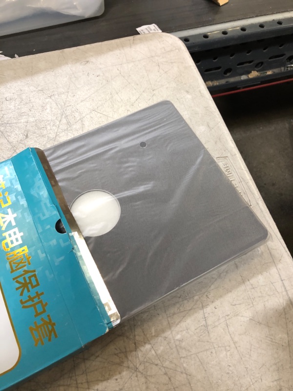 Photo 1 of MACBOOK PRO INCH CASE 2021