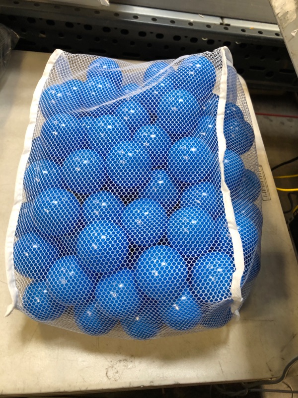 Photo 1 of GUESVOT BALL PIT 50 PCS 