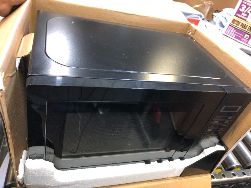 Photo 2 of 0.7 cu. ft. 700-Watt Countertop Microwave in Black