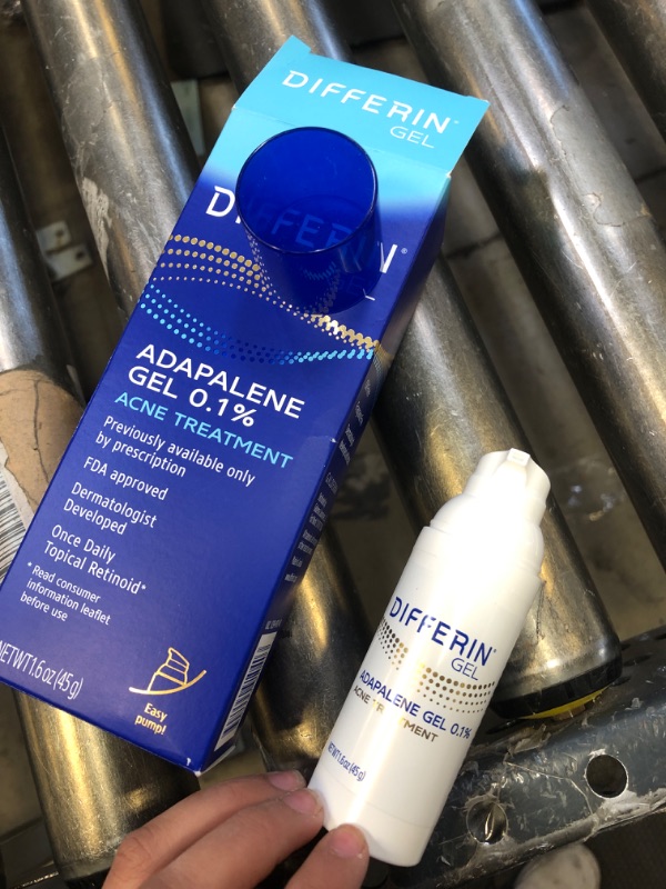 Photo 1 of Acne Treatment Differin Gel, 90 Day Supply, Retinoid Treatment for Face with 0.1% Adapalene, Gentle Skin Care for Acne Prone Sensitive Skin, 45g Pump Single-Dose Pump 90 Day Supply exp 06/2026
