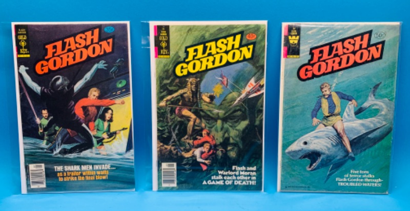 Photo 1 of 625032…3 vintage Flash Gordon comics in plastic sleeves 