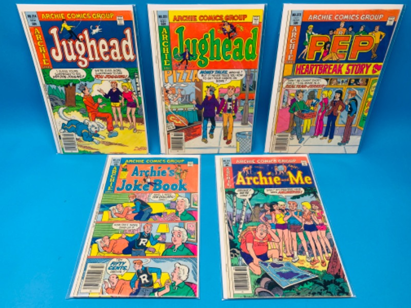 Photo 1 of 625095…5 vintage Archie  comics in plastic sleeves 