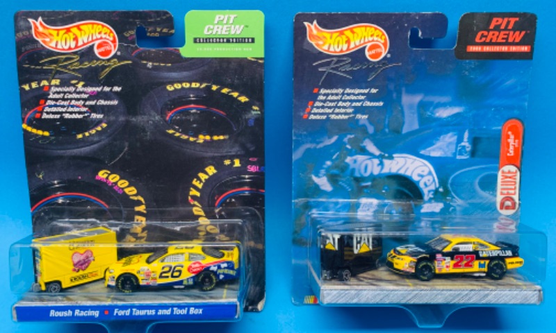 Photo 1 of 625121… 2 hot wheels pit crew deluxe die cast cars