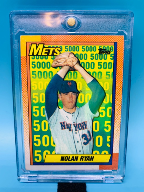 Photo 1 of 625182…Topps Nolan Ryan card 2 in case