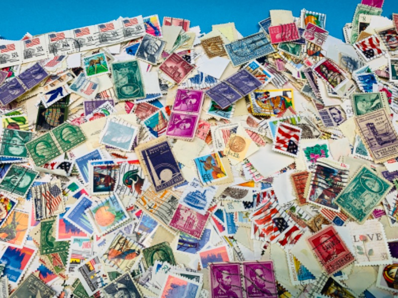 Photo 2 of 625189…1,000+ used stamps 