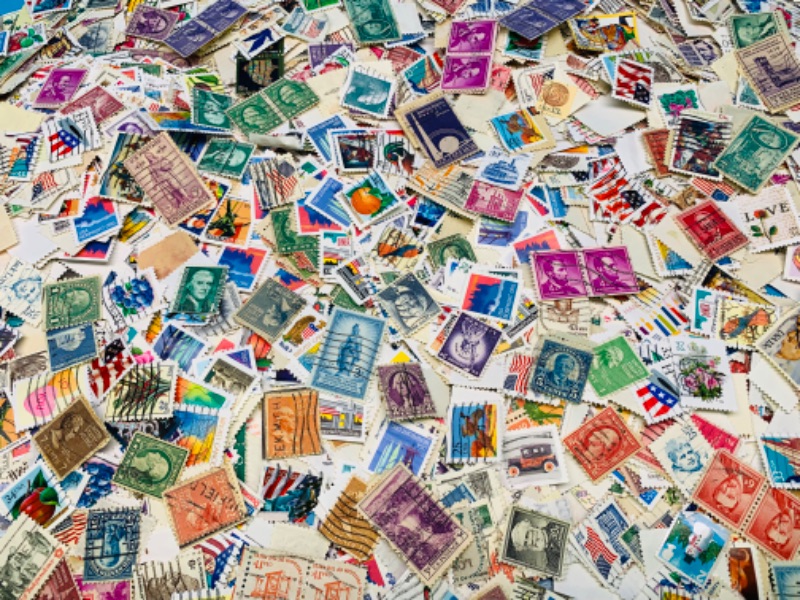 Photo 3 of 625189…1,000+ used stamps 