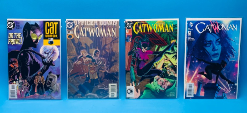 Photo 1 of 625297…4 cat woman  comics in plastic sleeves 