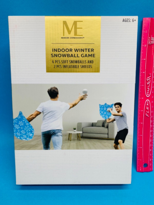 Photo 1 of 625337… indoor winter snowball game