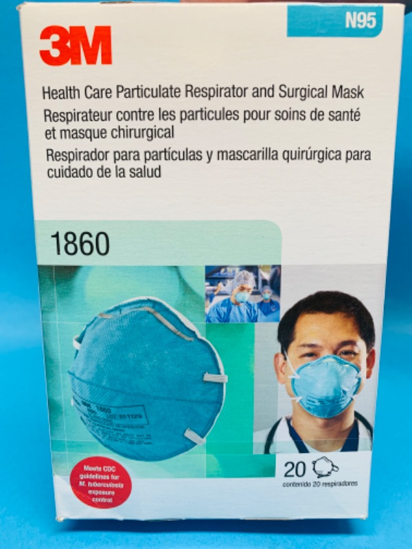 Photo 1 of 625503…  20 N95 masks 3M