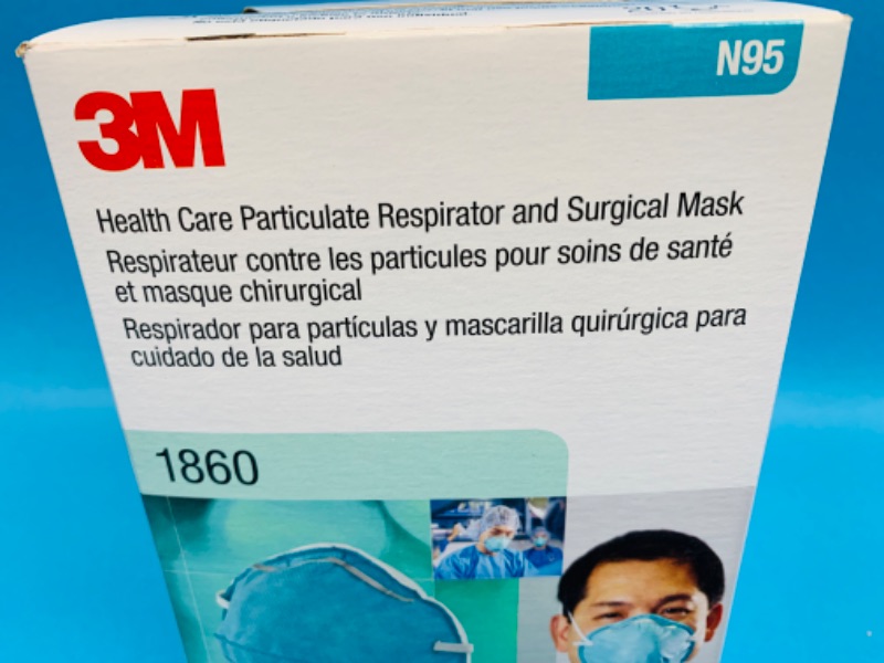 Photo 2 of 625503…  20 N95 masks 3M