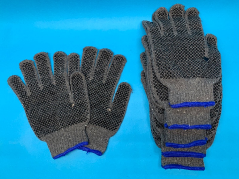 Photo 1 of 625593… 6 pairs of gripper utility gloves -can be worn on left or right hand 