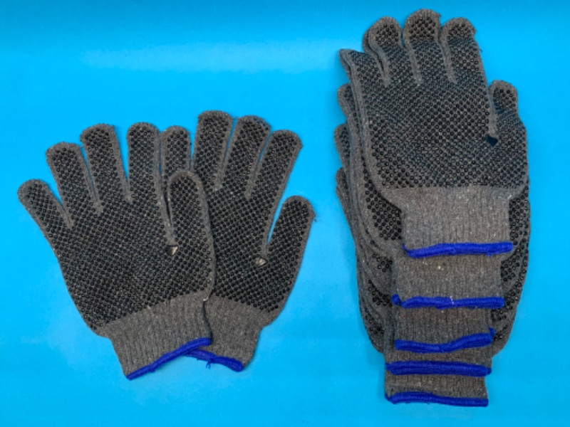 Photo 1 of 625594… 6 pairs of gripper utility gloves -can be worn on left or right hand 
