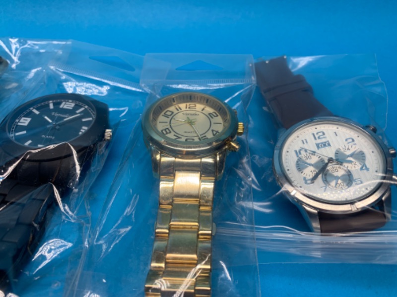 Photo 3 of 625608…5 men’s fashion watches-will need batteries replaced 