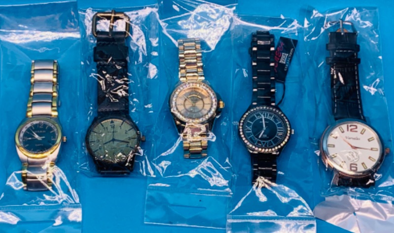 Photo 1 of 625610… 5 men’s fashion watches-will need batteries replaced 