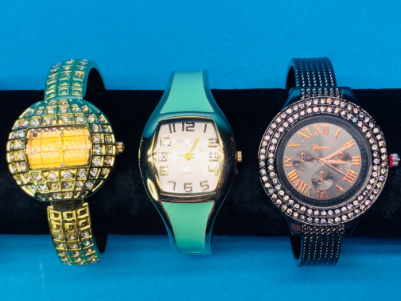 Photo 3 of 625613…5 ladies fashion cuff watches-will need batteries replaced 