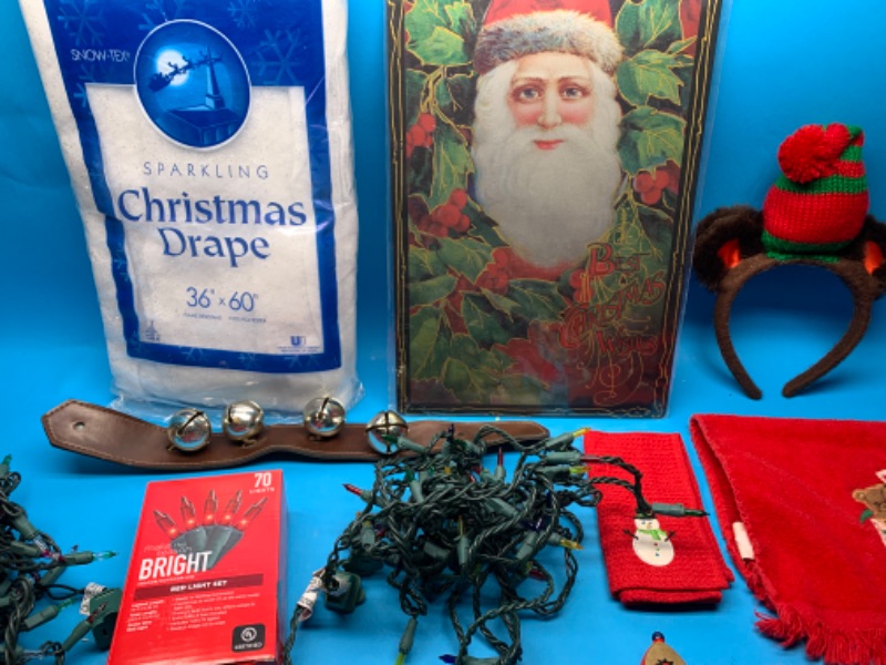 Photo 1 of 625739…Christmas items