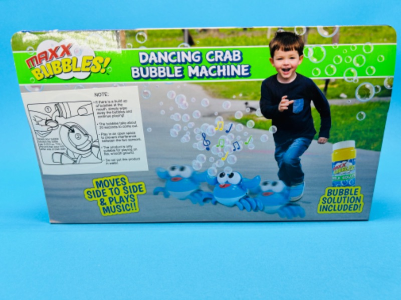 Photo 2 of 625772…dancing crab bubble machine with bubble solution 