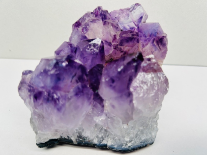 Photo 4 of 625819…4 x 2.5 “ amethyst crystal rock