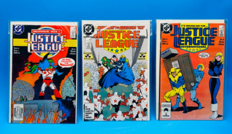 Photo 1 of 625915…3 vintage justice league of America comics in plastic sleeves 