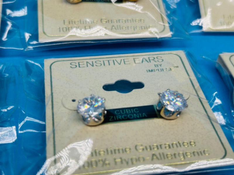 Photo 2 of 626113…10 pairs of sensitive ears hypoallergenic pierced earrings -all the same - cubic zirconia 