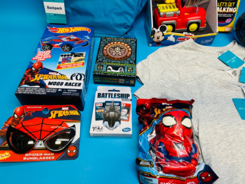 Photo 3 of 626148…kids toys and t shirts 