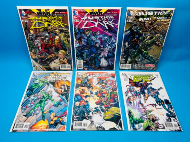 Photo 1 of 626193… 6 JLA comics in plastic sleeves 