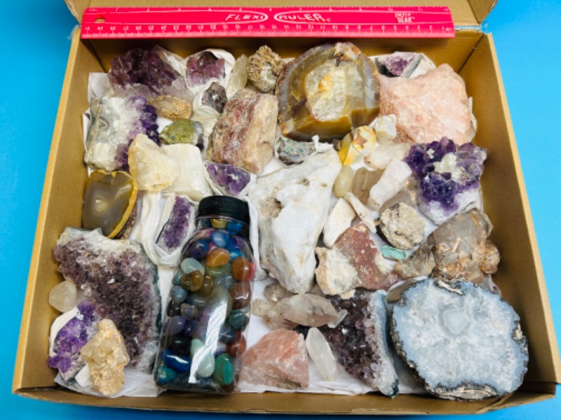 Photo 1 of 626220…large box of collectible rocks and geodes 