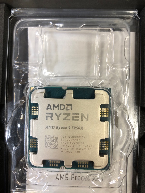 Photo 4 of AMD Ryzen™ 9 7950X 16-Core, 32-Thread Unlocked Desktop Processor
HAS THERMAL PASTE ON THE SIDE OF CPU, UNABLE TO TEST.