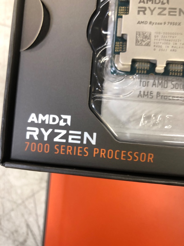 Photo 5 of AMD Ryzen™ 9 7950X 16-Core, 32-Thread Unlocked Desktop Processor
