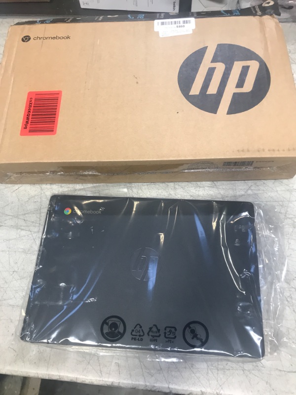 Photo 2 of HP Chromebook 11-inch Laptop - MediaTek - MT8183 - 4 GB RAM - 32 GB eMMC Storage - 11.6-inch HD Display - with Chrome OS™ - (11a-na0010nr, 2020 model)
