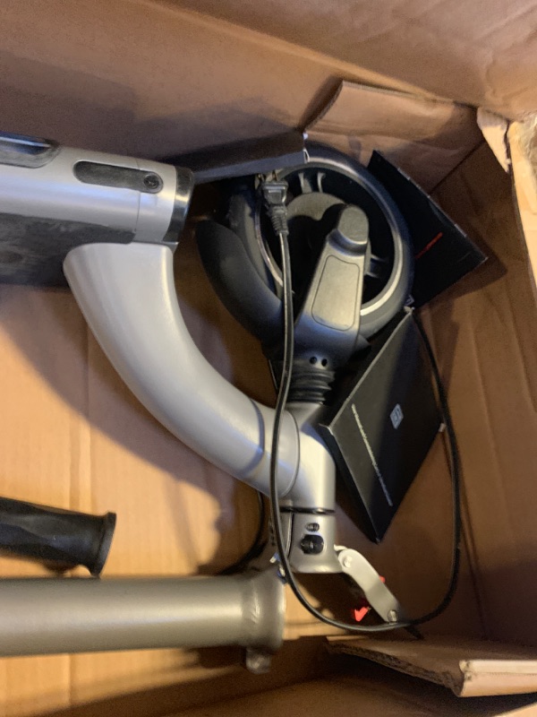 Photo 3 of (PARTS ) (DOESN'T CHARGE) 5TH WHEEL M1 Electric Scooter - 13.7 Miles Range & 15.5 MPH, 500W Peak Motor, 8" Inner-Support Tires, Triple Braking System, Foldable Electric Scooter for Adults and Teens, iF Design Award Winner