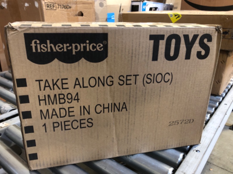 Photo 1 of Thomas & Friends Sodor Take-Along Train Set for Kids with Diecast Push-Along Thomas Engine for Preschool Kids Ages 3 Years & Up *** ITEM HAS LOOSE HARDWARE ***