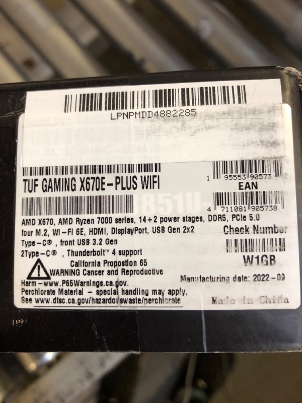 Photo 1 of ASUS TUF Gaming X670E-PLUS WiFi 6E Socket AM5 (LGA 1718) Ryzen 7000 ATX Gaming Motherboard(16 Power Stages, PCIe® 5.0, DDR5 Memory, Four M.2 Slots,2.5 Gb LAN,USB 4, Aura RGB Lighting)